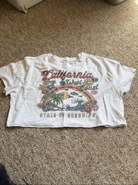 California West Coast White Graphic Crop Top - State of Sunshine